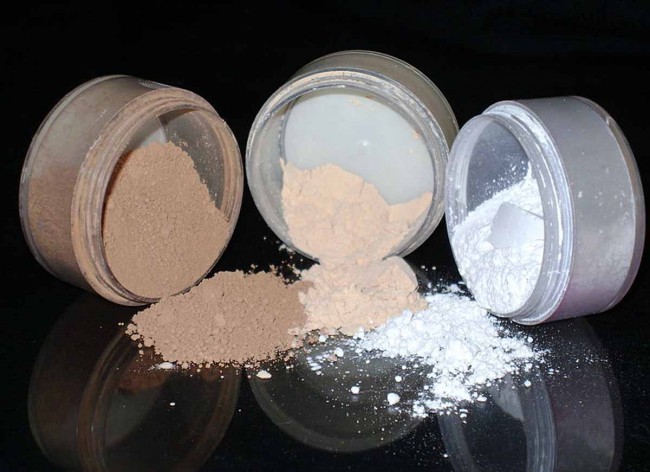 Powder based items on planes Powder based items on planes